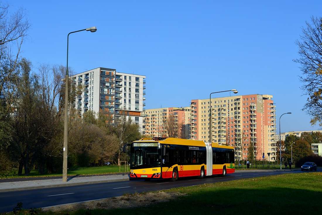 Warsaw, Solaris Urbino IV 18 electric № 5925