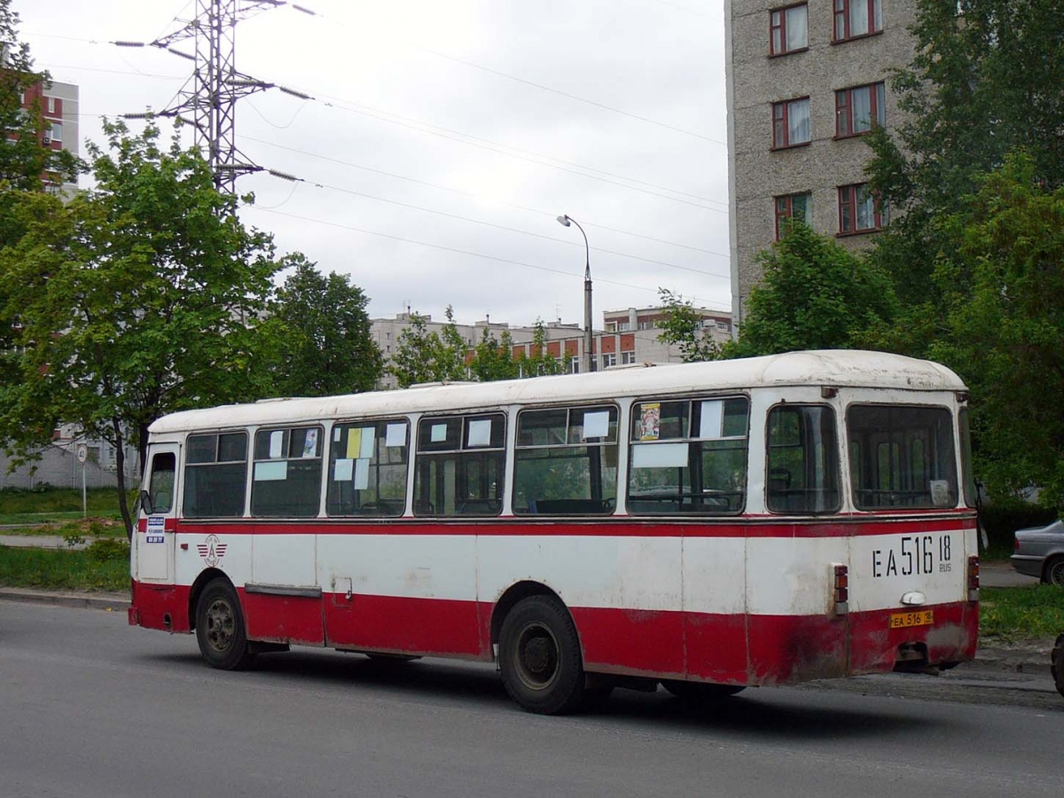 Izhevsk, LiAZ-677М # ЕА 516 18