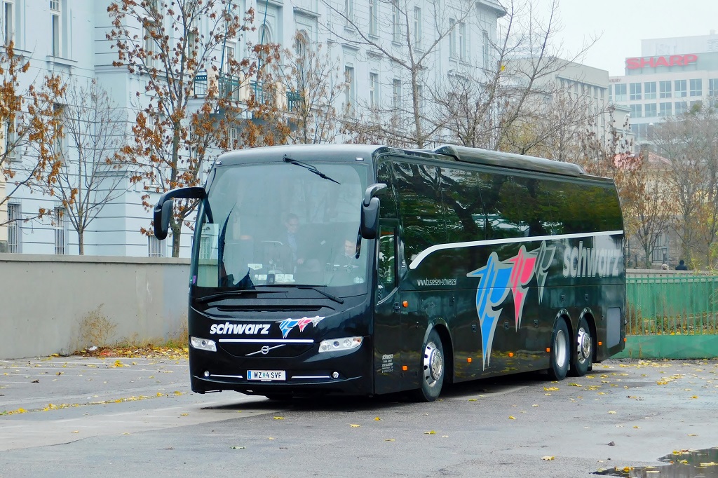 Weiz, Volvo 9900 III (UG) # WZ-4 SVF