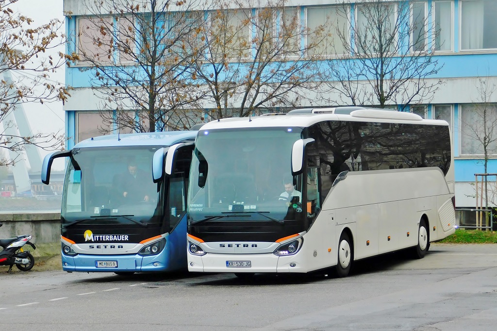 Melk, Setra S516MD # ME BUS 9; Krapina, Setra S515HD # KR 530-JG