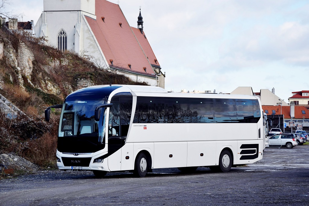 Hungary, other, MAN R07 Lion's Coach RHC424 # PWT-291