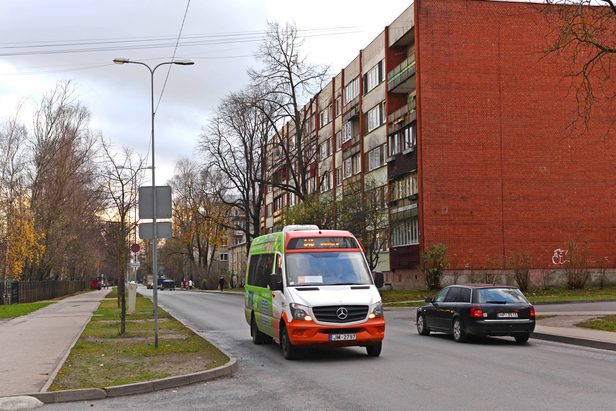 Riga, Universāls (MB Sprinter 513CDI) # M1095