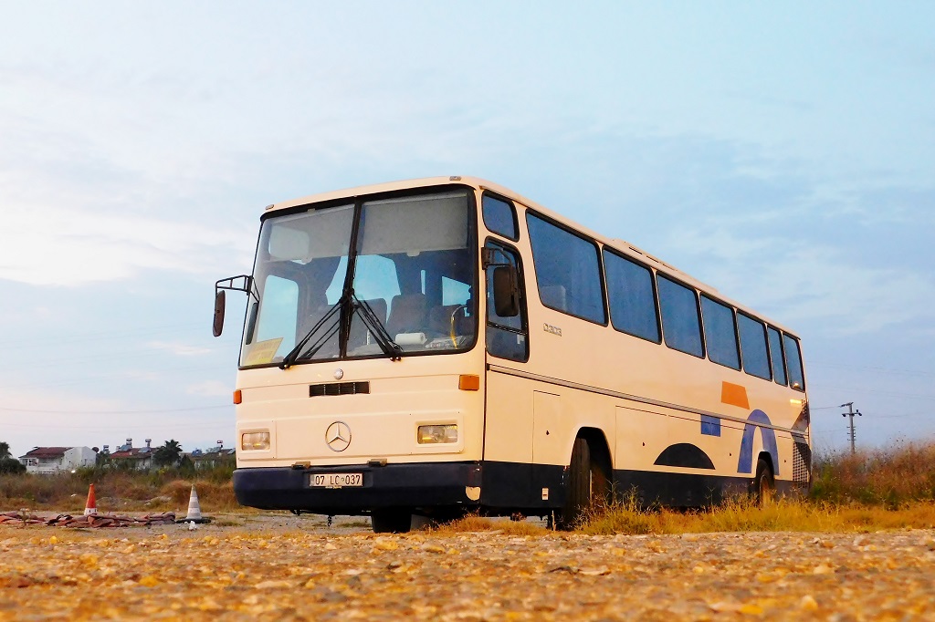 Antalya, Mercedes-Benz O303 # 07 LC 037