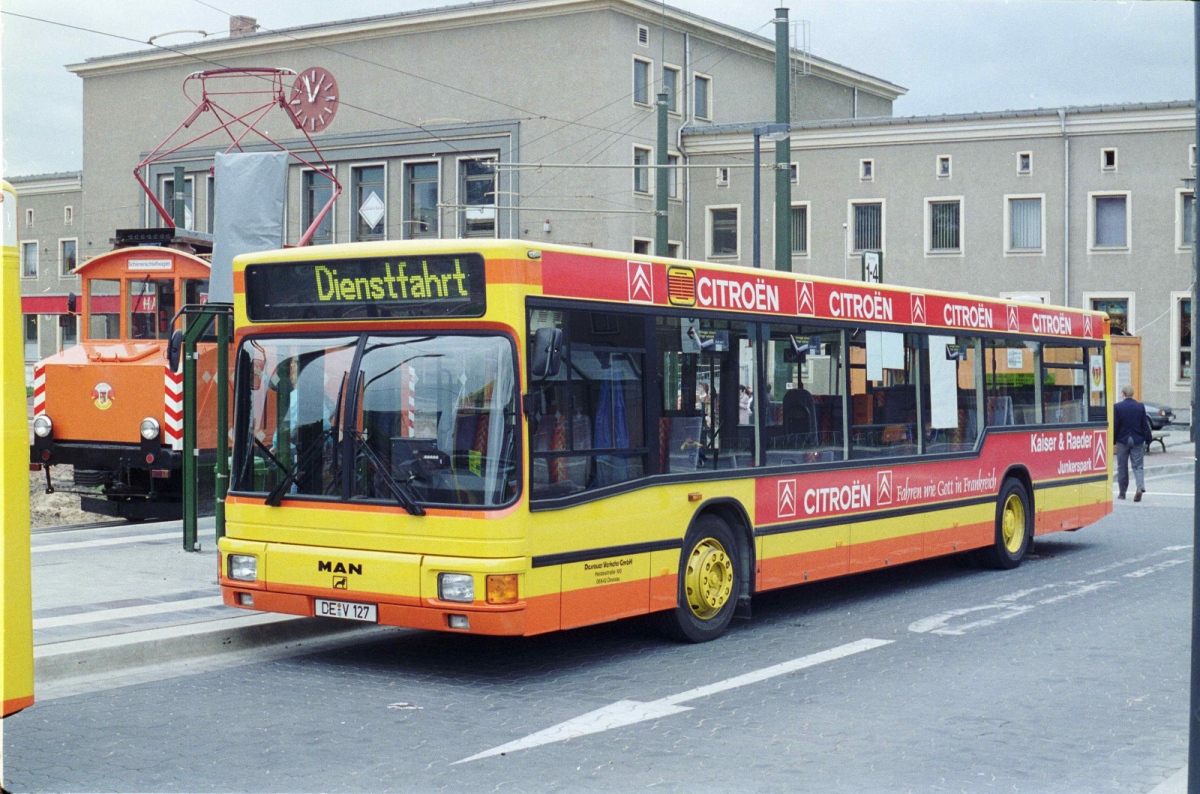 Dessau-Roßlau, MAN A10 NL222 # 127