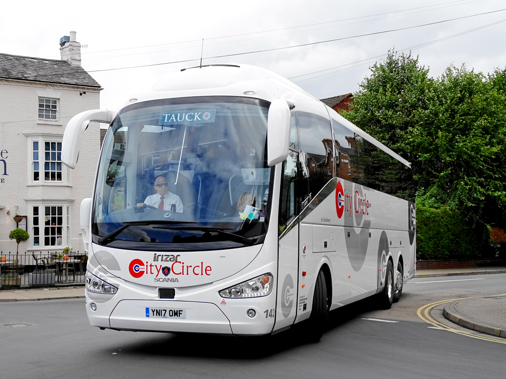 London, Irizar i6 No. 142