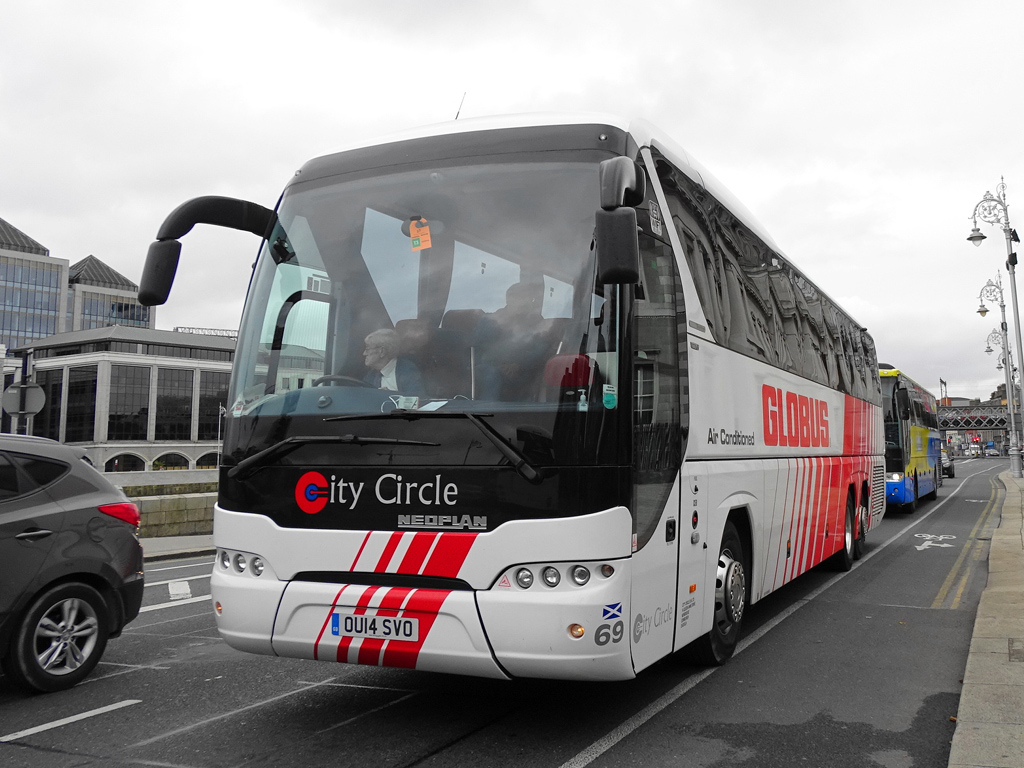 London, Neoplan N2216/3SHDC Tourliner SHDC # 69