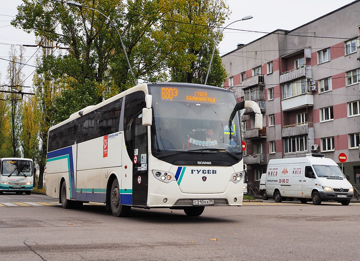 Гусев, Scania OmniExpress 340 # С 210 КА 39