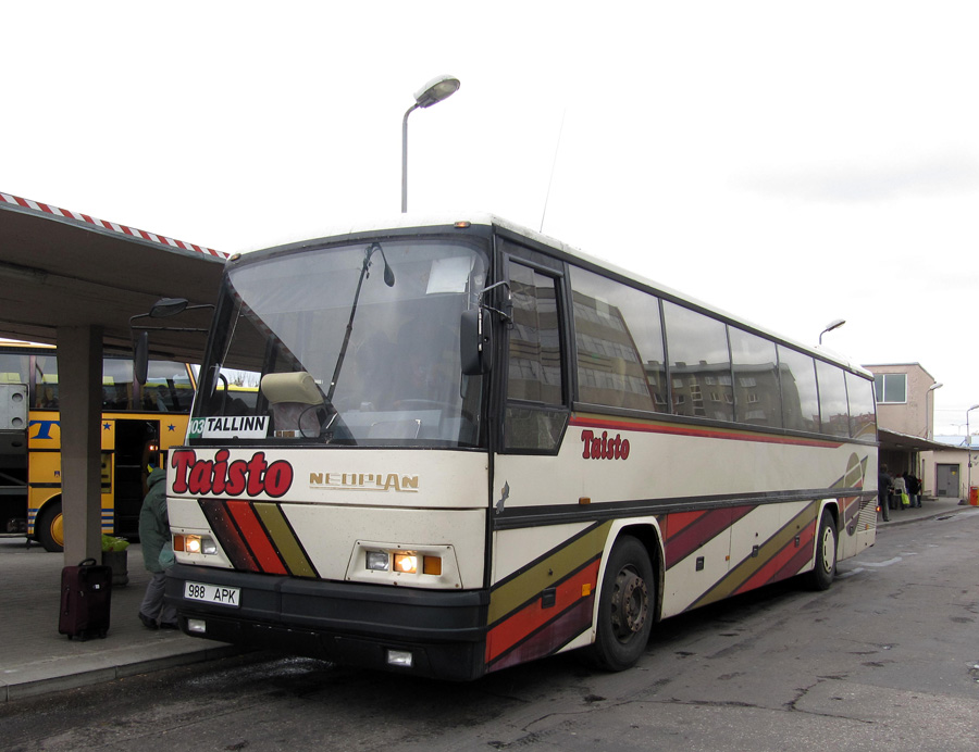 Antsla, Neoplan N316Ü Transliner # 988 APK