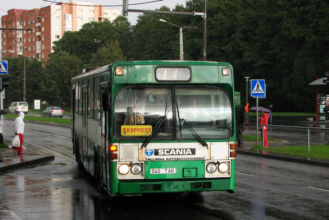 Tallinn, Scania CR112 # 1040