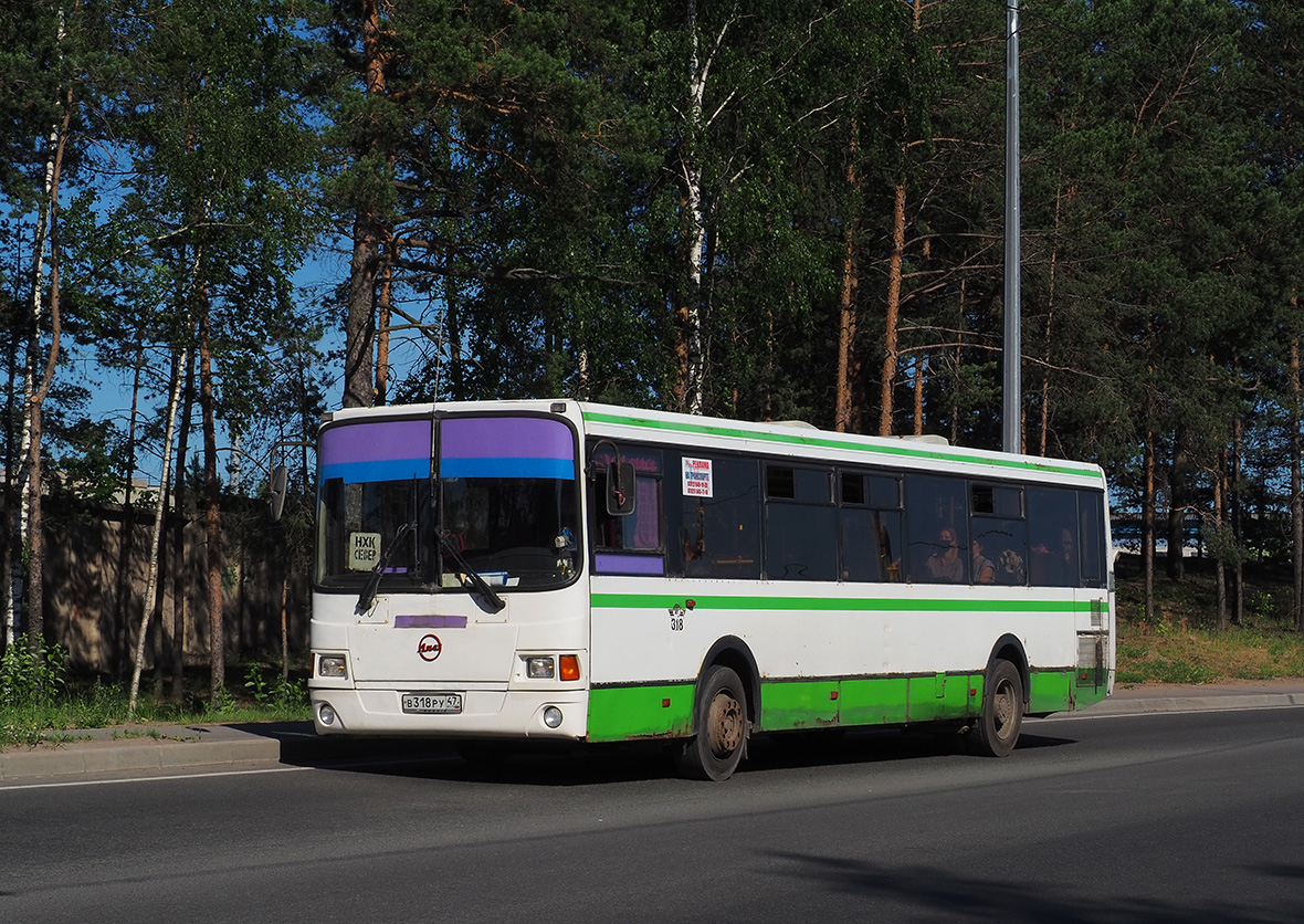 Sosnovy Bor, LiAZ-5293.53 # В 318 РУ 47