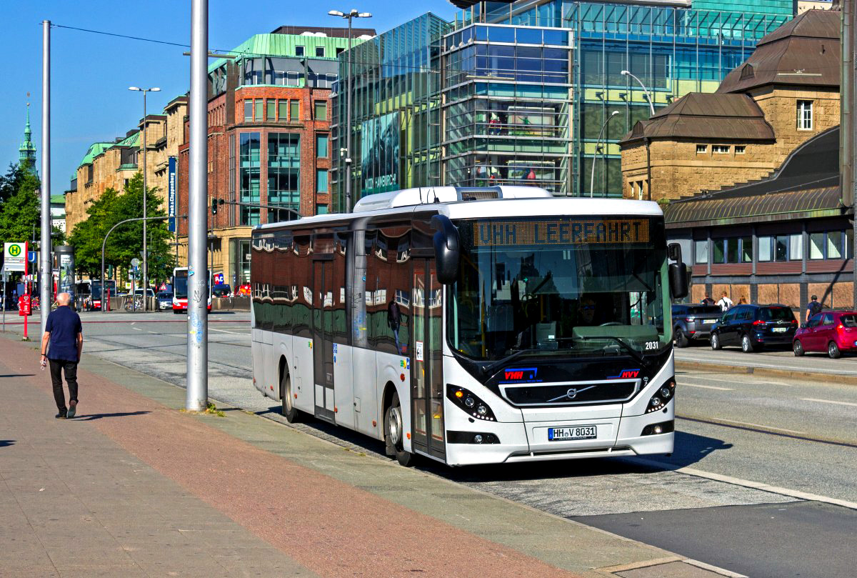 Hamburg, Volvo 8900LE 13,1m # 2031