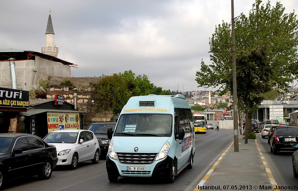 Istanbul, Renault Master # 34 M 6149