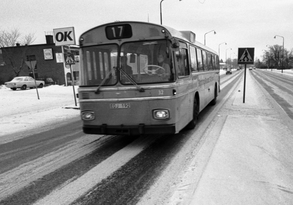 Örebro, Scania-Vabis CR76 # 32