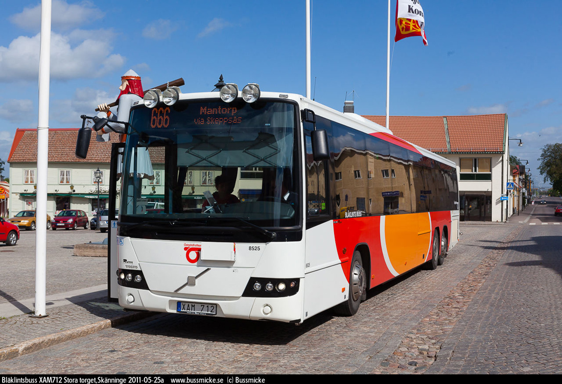 Linköping, Volvo 8700LE # 8525