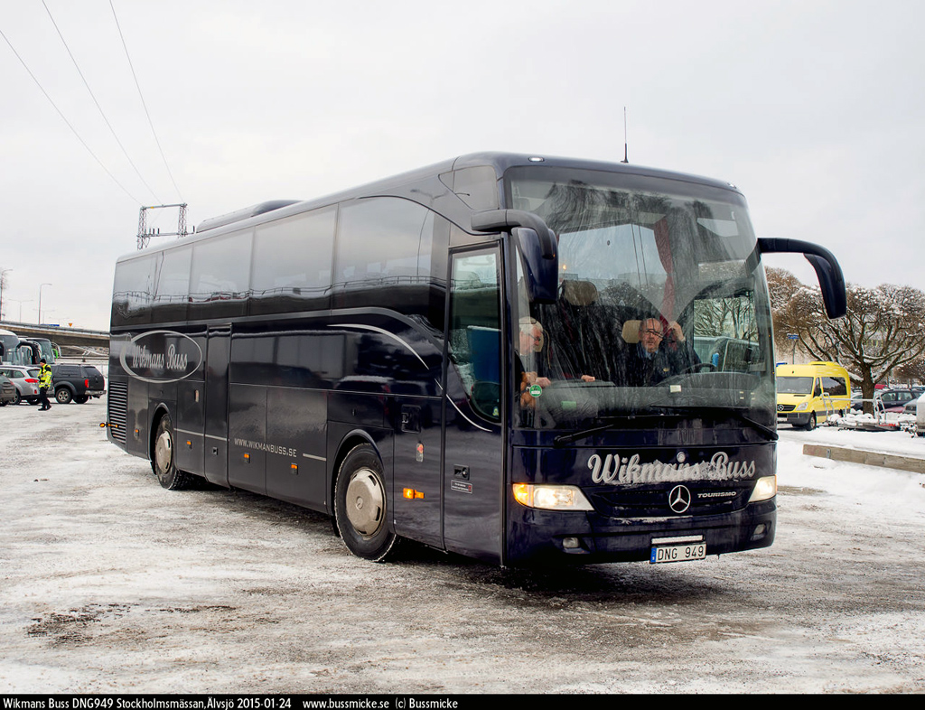 Karlstad, Mercedes-Benz Tourismo 15RHD-II № DNG 949