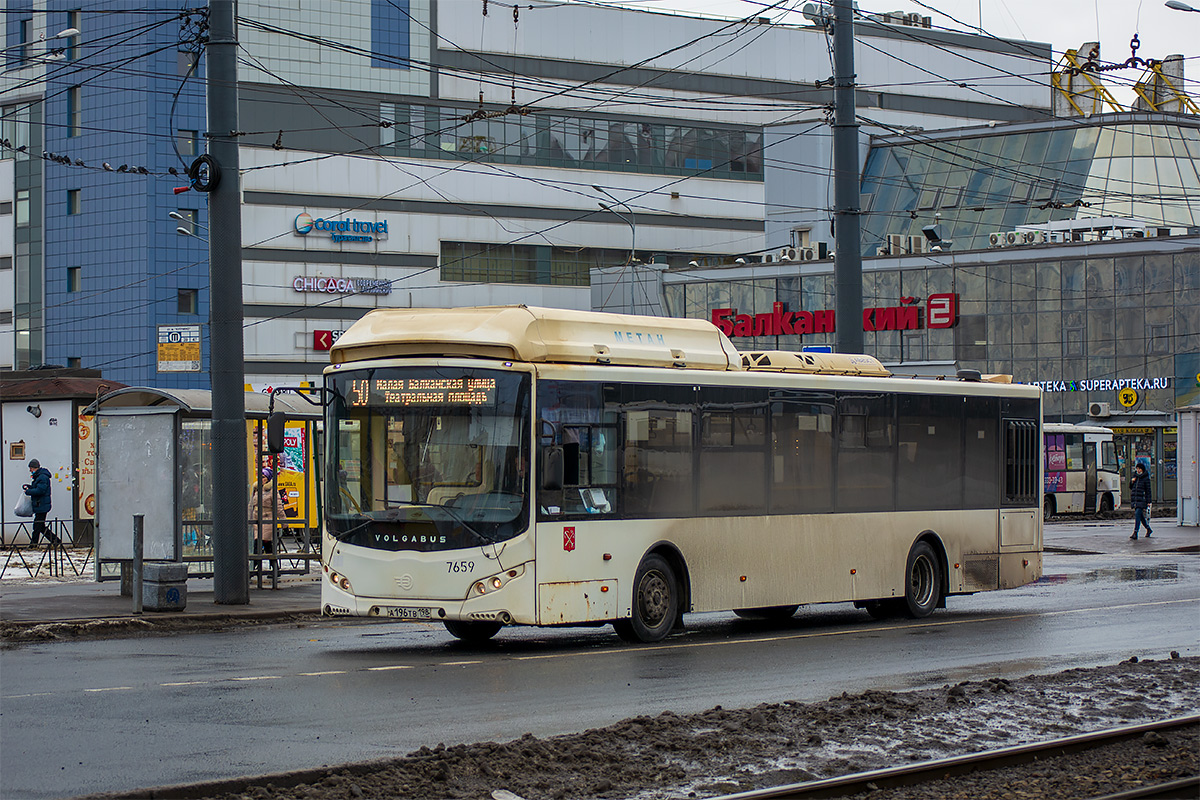 San Petersburgo, Volgabus-5270.G0 # 7659