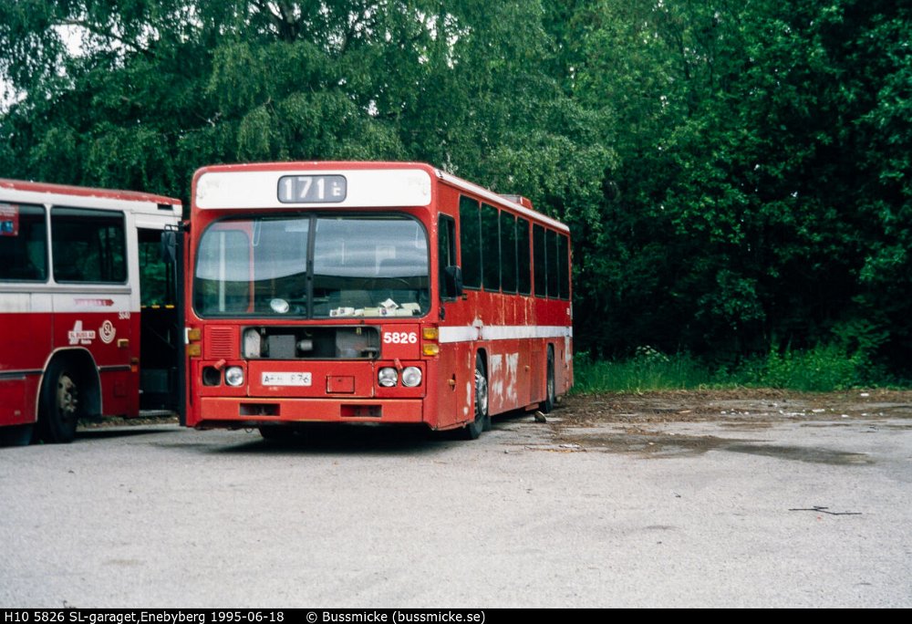 Stockholm, Scania CR112 # 5826