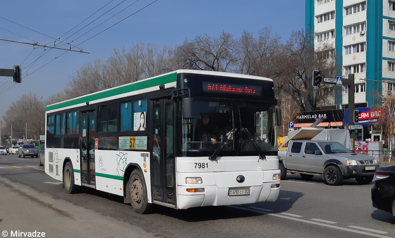 Almaty, Yutong ZK6108HGH № 7981