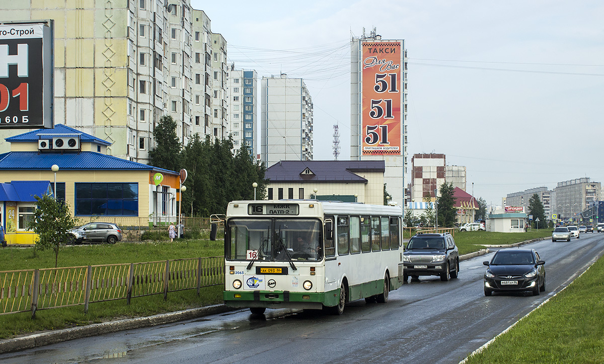 Nizhnevartovsk, LiAZ-5256.30 # 2063