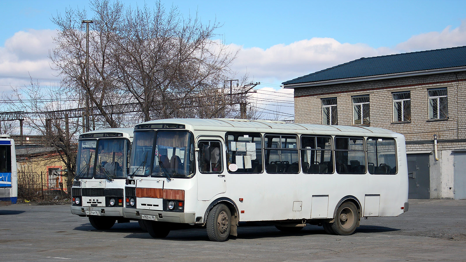 Kamensk-Ural'skiy, PAZ-4234 # Х 950 УС 96