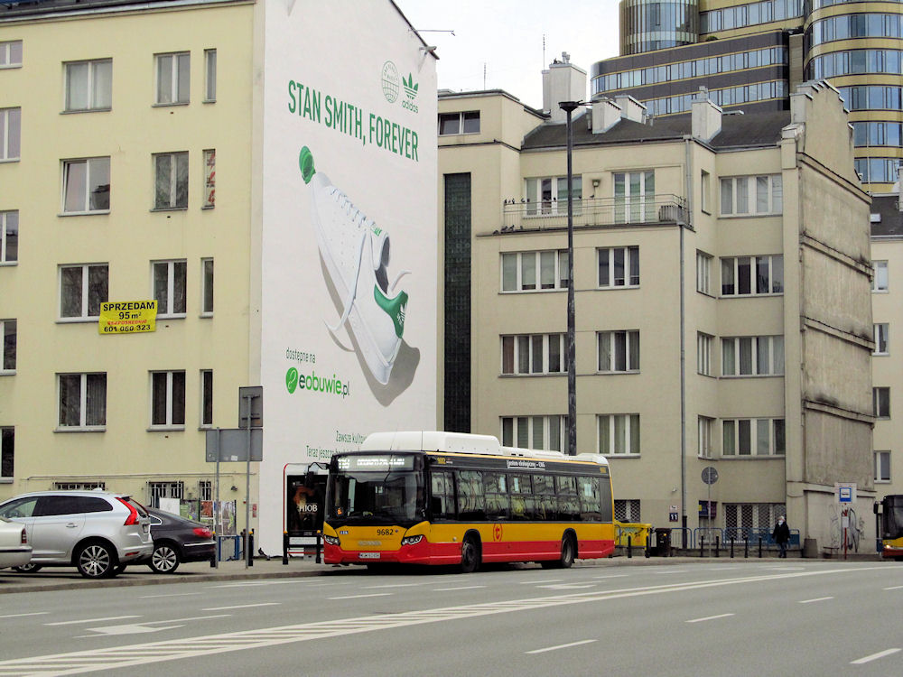 Warsaw, Scania Citywide LF CNG # 9682