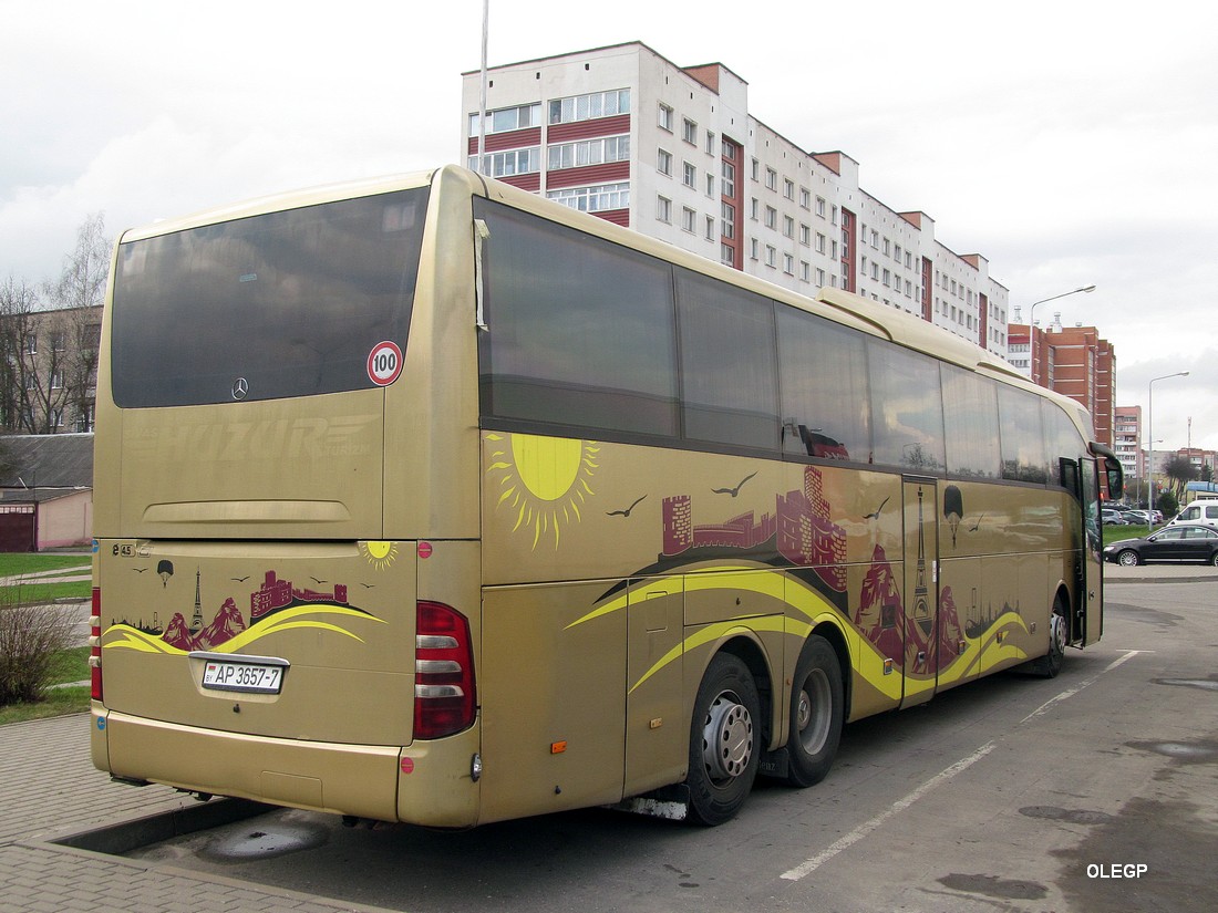 Mińsk, Mercedes-Benz Tourismo 17RHD-II L # АР 3657-7