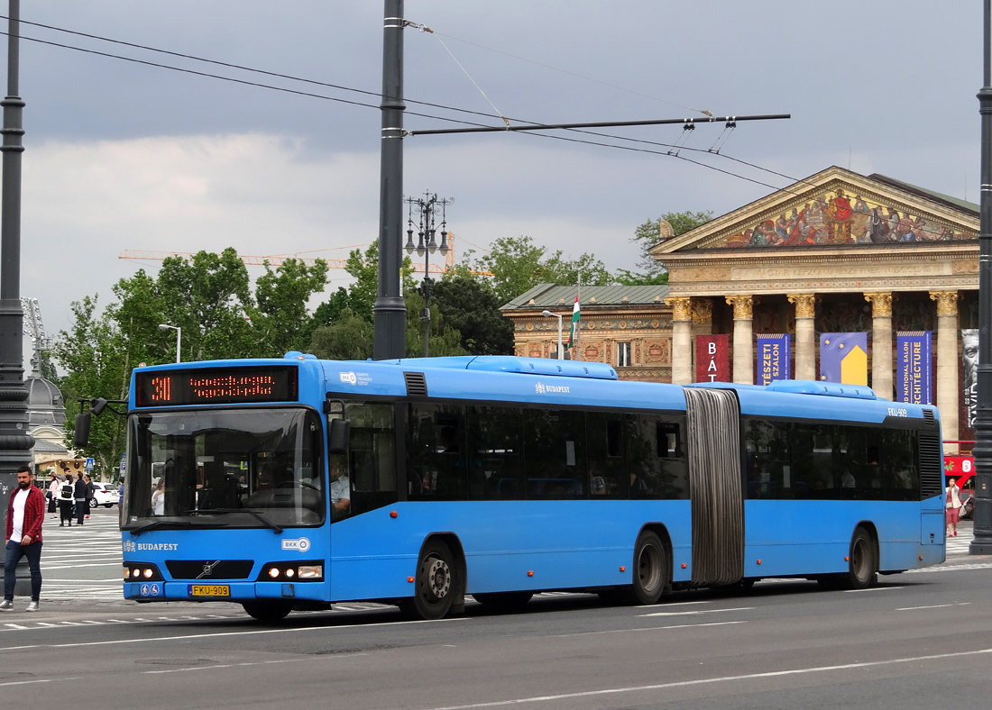 Hungary, other, Volvo 7700A # FKU-909