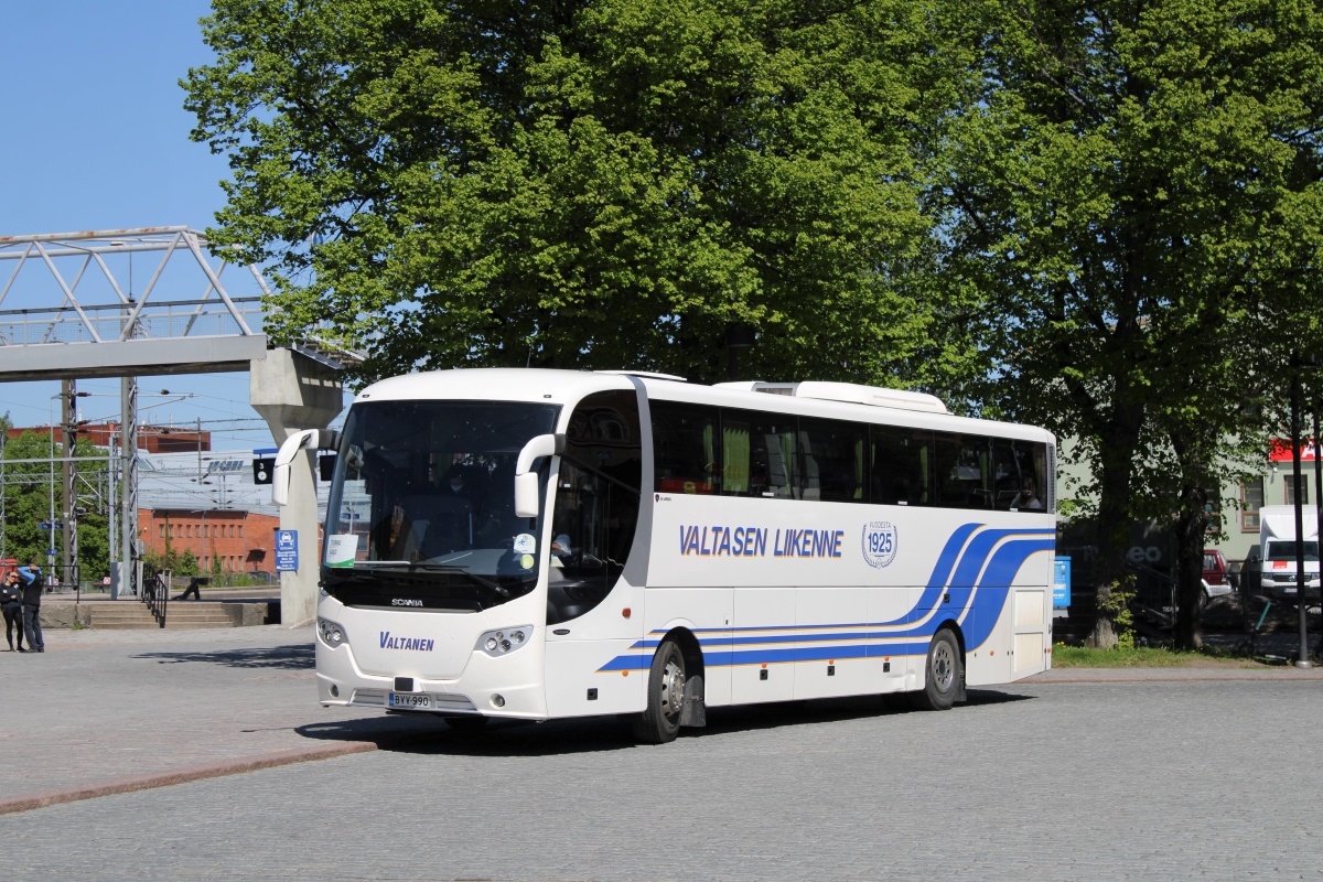 Loimaa, Scania OmniExpress 360 # BVV-990