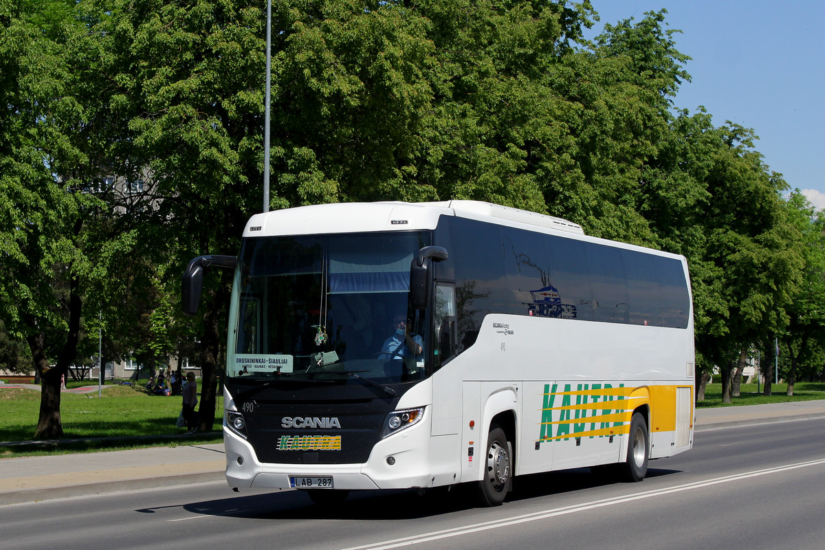 Kaunas, Scania Touring HD (Higer A80T) No. 490