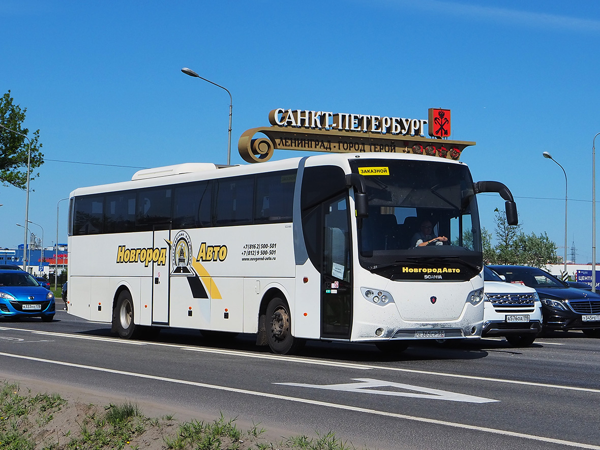 Velikiy Novgorod, Scania OmniExpress 340 # Е 365 СР 53
