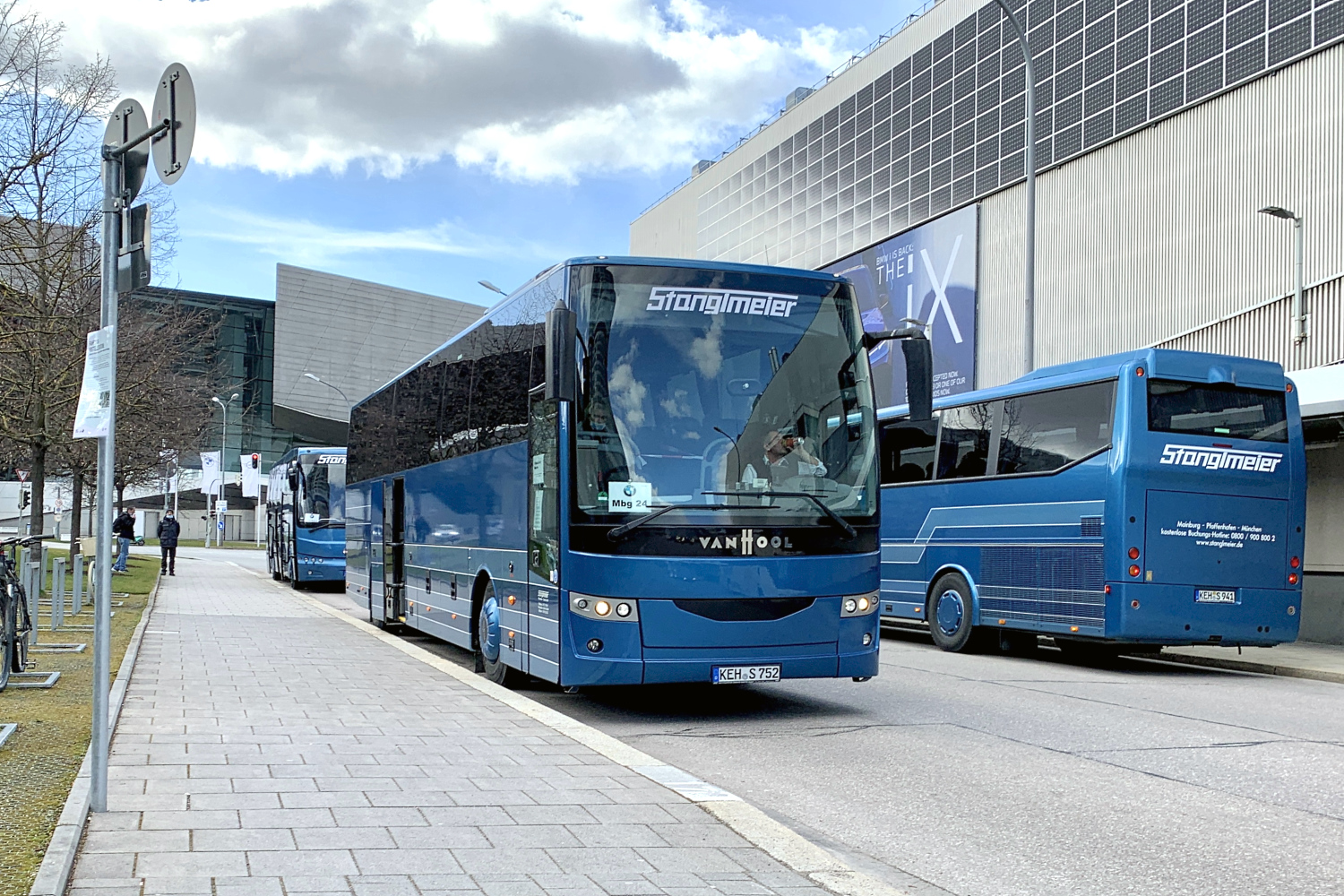 Kelheim, Van Hool EX16M # KEH-S 752