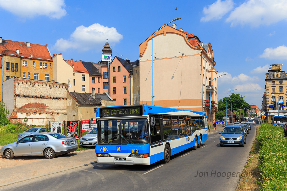 Legnica, Neoplan (PL) N4020TD # 109