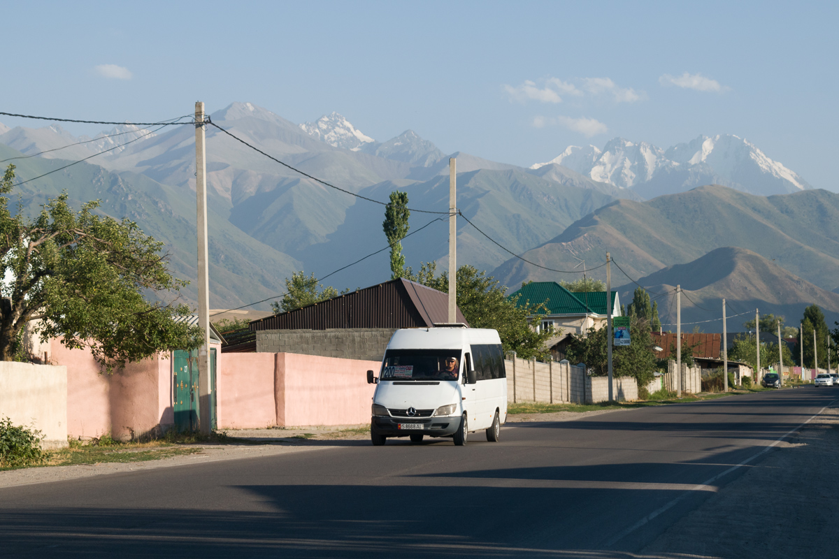 Bishkek, Mercedes-Benz Sprinter 316CDI # S 8688 AL