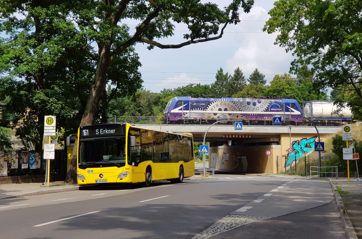 Berlin, Mercedes-Benz Citaro C2 # 8606