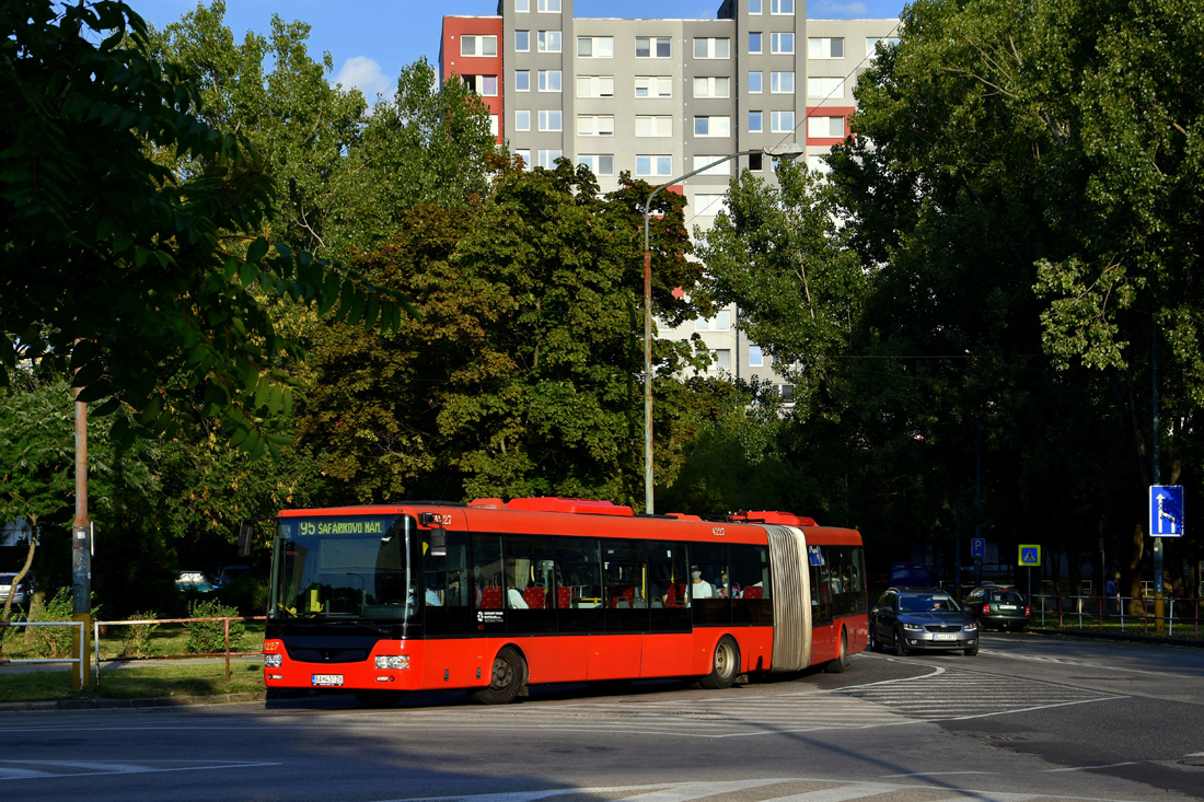 Bratislava, SOR NB 18 № 4227