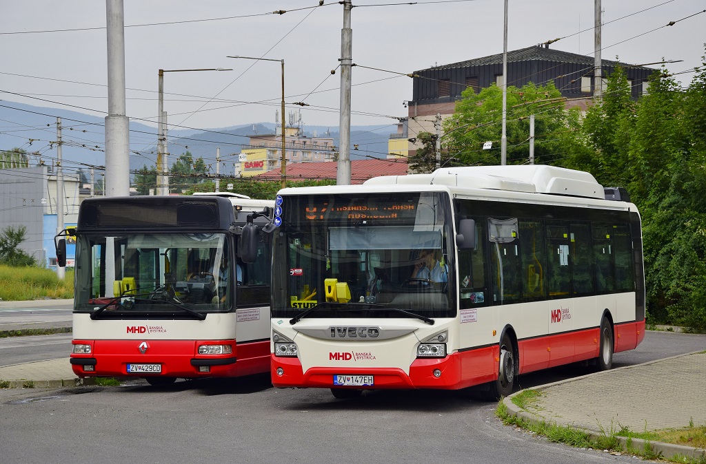 Банска-Бистрица, Karosa Citybus 12M.2071 (Irisbus) № ZV-429CD; Банска-Бистрица, IVECO Urbanway 12M CNG № ZV-147EH