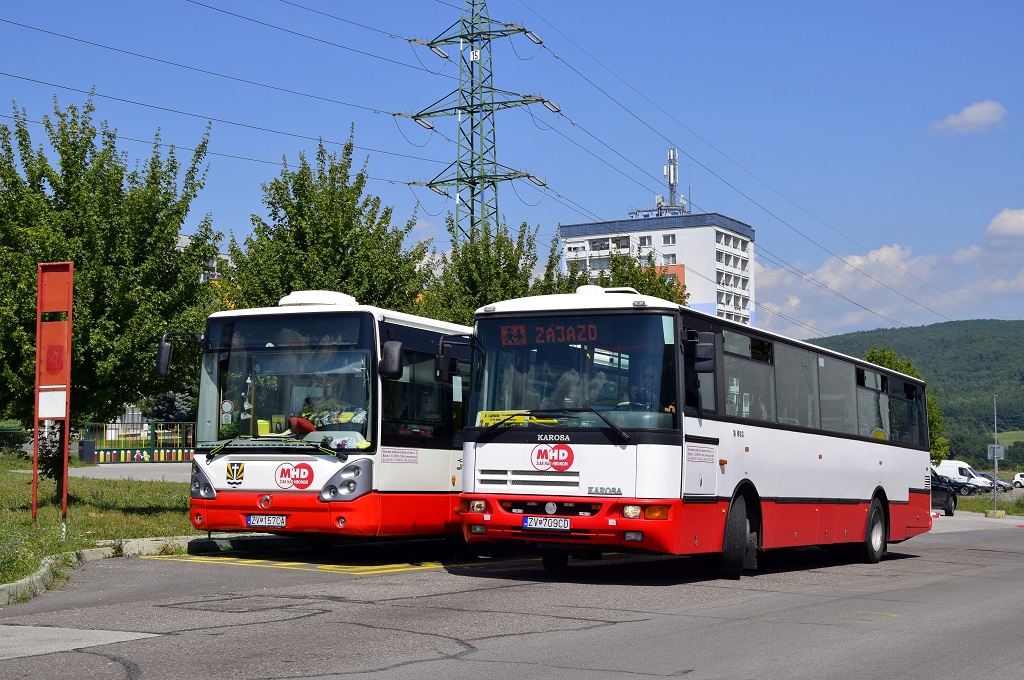 Žiar nad Hronom, Irisbus Citelis 12M CNG nr. ZV-157CA; Žiar nad Hronom, Karosa B952.1712 nr. ZV-709CD