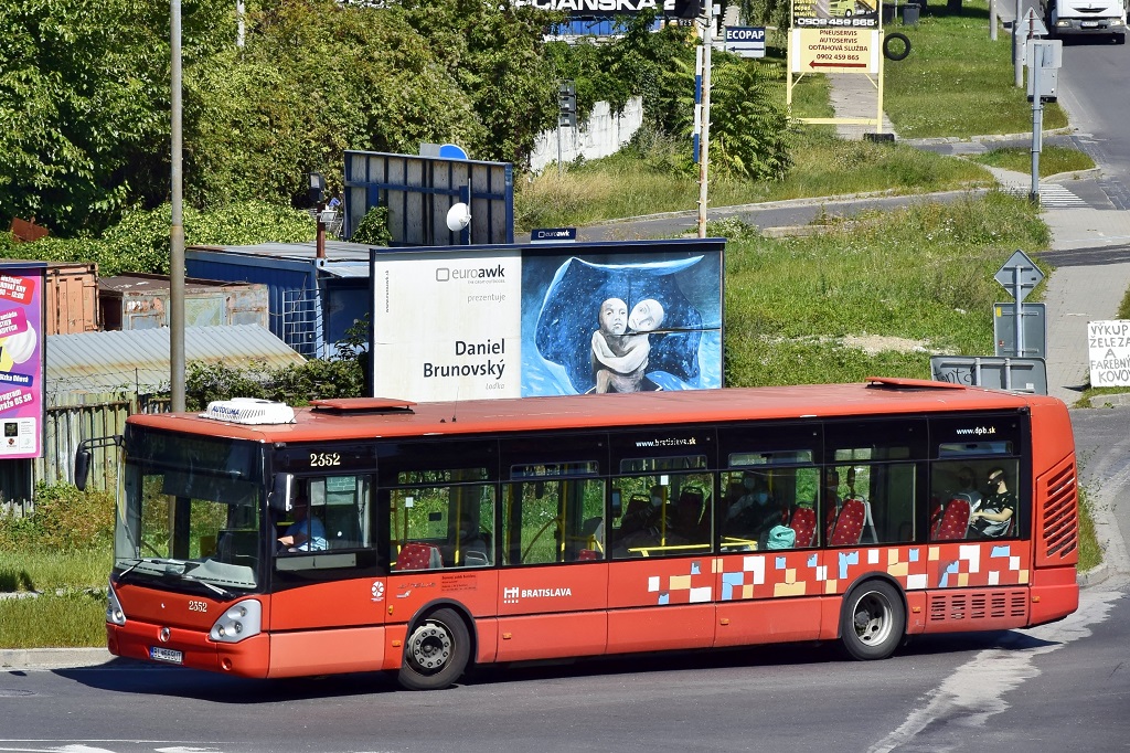 Bratislava, Irisbus Citelis 12M # 2352