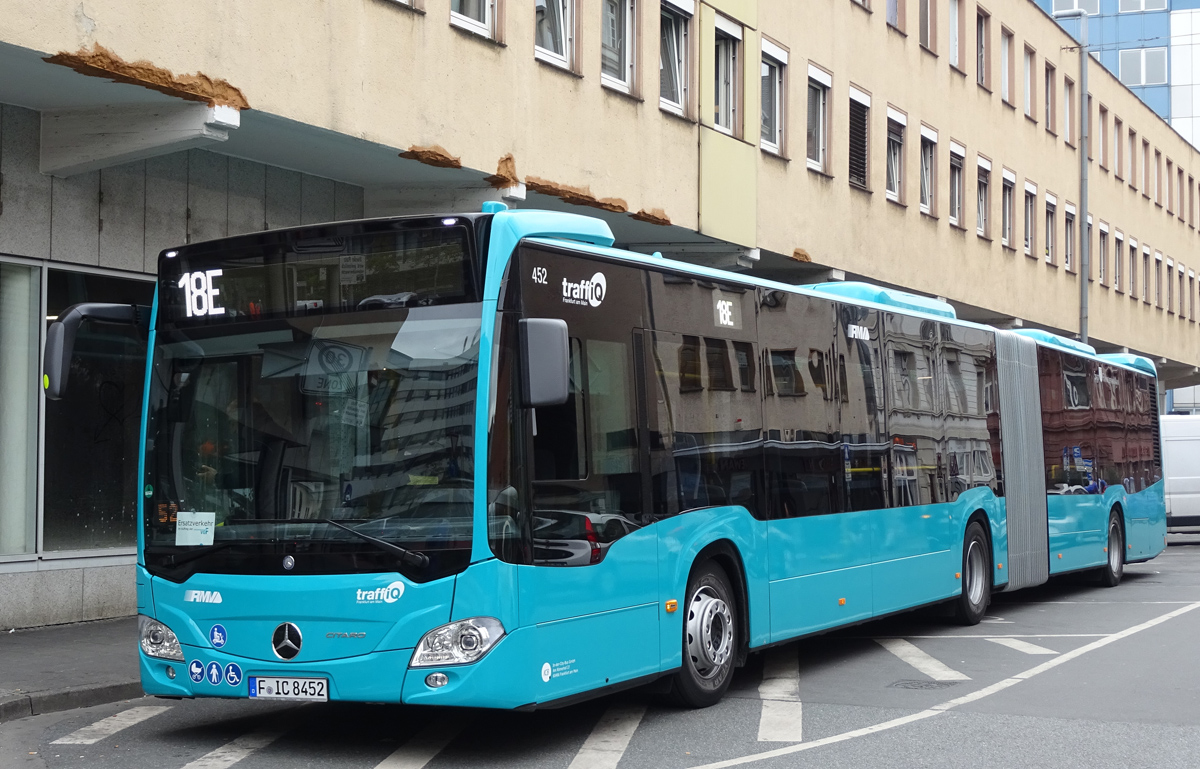 Frankfurt am Main, Mercedes-Benz Citaro C2 G # 452