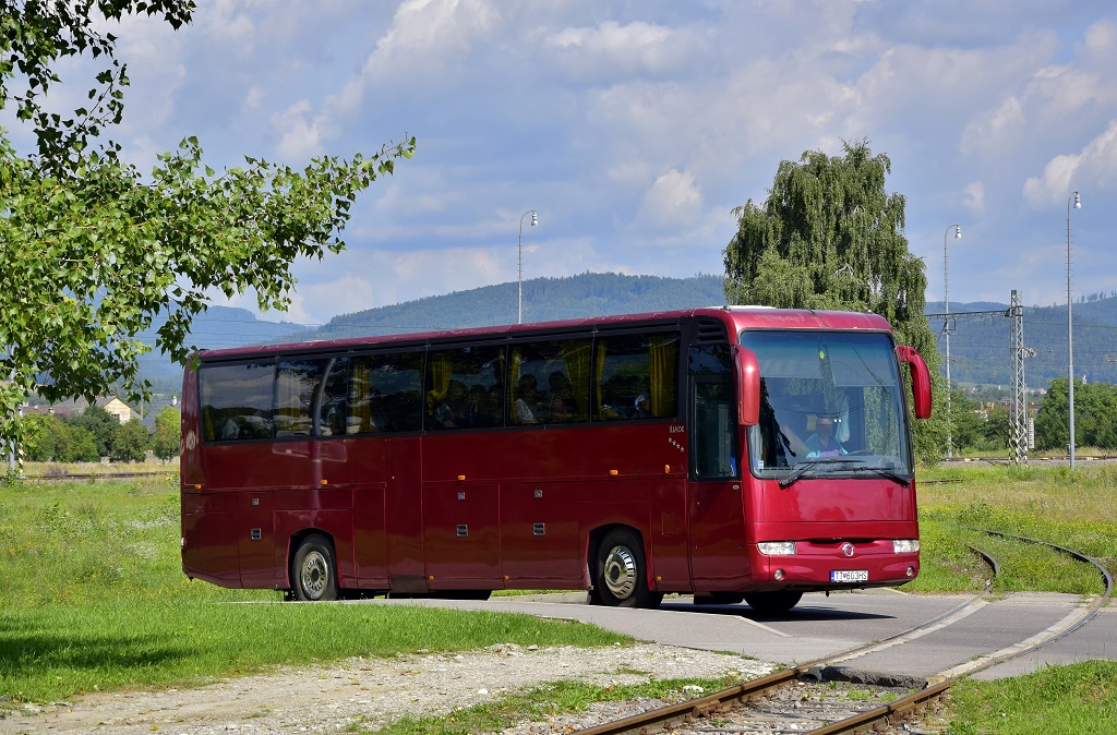 Trnava, Irisbus Iliade GTX # TT-603HS