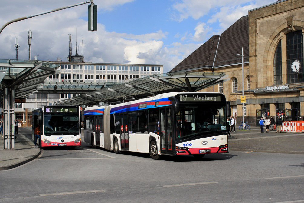 Mönchengladbach, Solaris Urbino IV 18 # 1661; Mönchengladbach, Mercedes-Benz Citaro C2 # 1801
