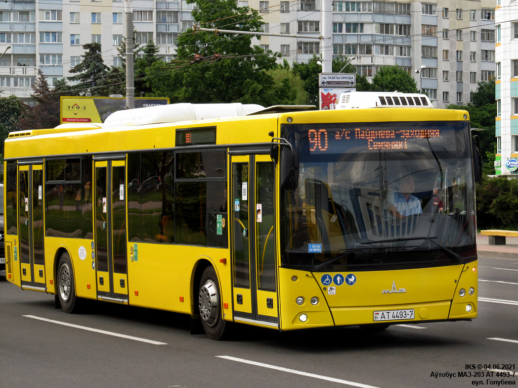 Minsk, MAZ-203.016 # 024864