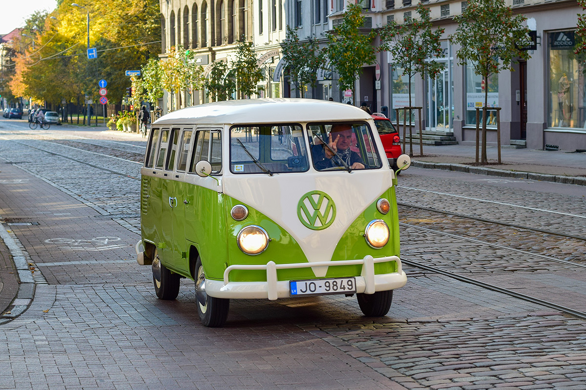 Riga, Volkswagen T2 # JO-9849