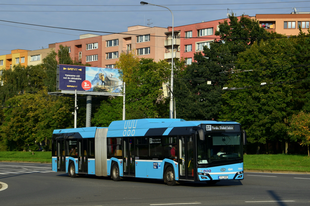 Ostrava, Solaris Urbino IV 18 CNG # 7898