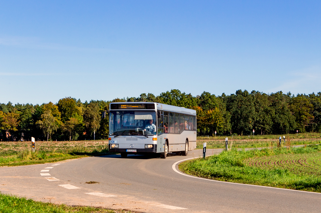 Люнебург, Mercedes-Benz O405NÜ № LG-LA 320