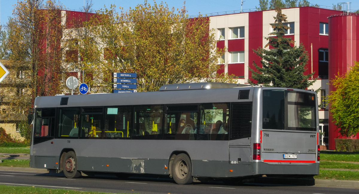 Vilnius, Volvo 7700 № 758