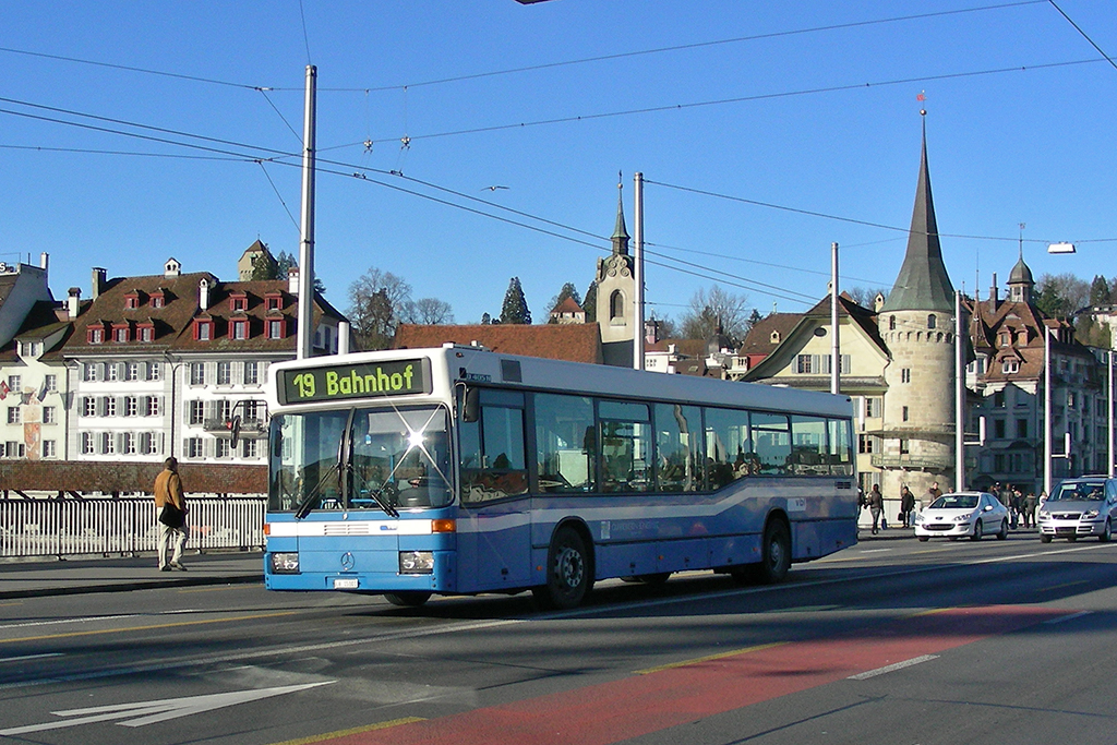 Lucerne, Mercedes-Benz O405N2 č. 557