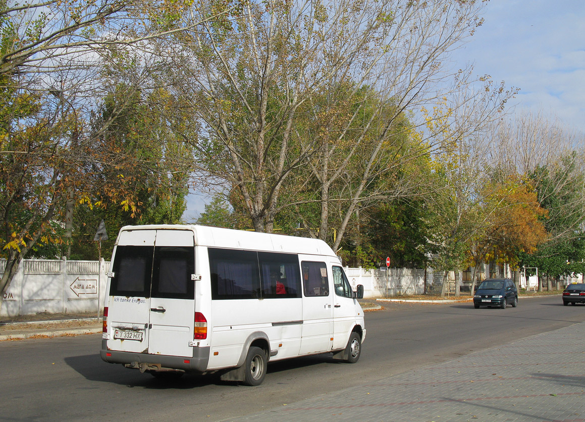 Tiraspol, Mercedes-Benz Sprinter 414 # Т 332 НХ