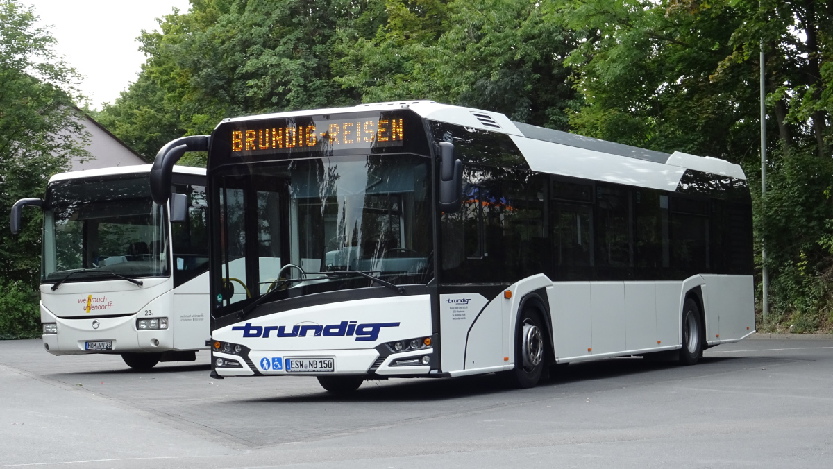 Eschwege, Solaris Urbino IV 12 nr. ESW-NB 150; Northeim, Irisbus Crossway 12M nr. 23g
