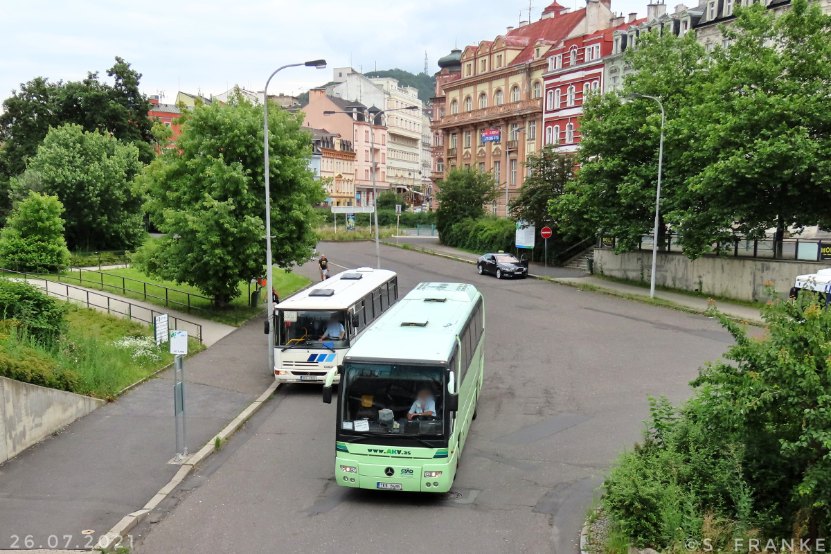 Karlovy Vary, Mercedes-Benz O350-15RHD Tourismo I №: 1K9 8486